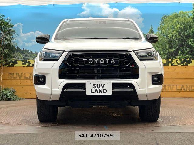 Toyota HILUX 2021-11 8742678-14