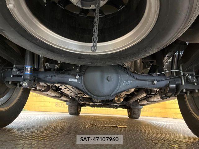Toyota HILUX 2021-11 8742678-18