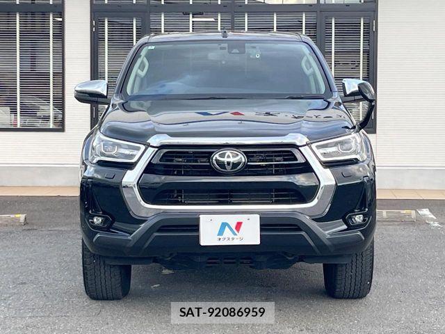 Toyota HILUX 2023-02 8742681-15
