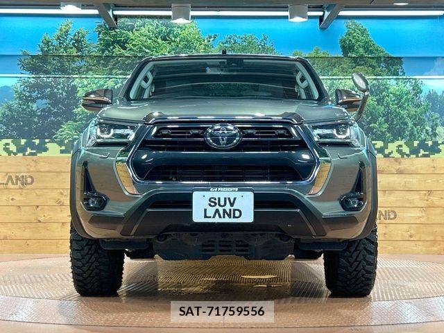 Toyota HILUX 2023-11 8742679-13
