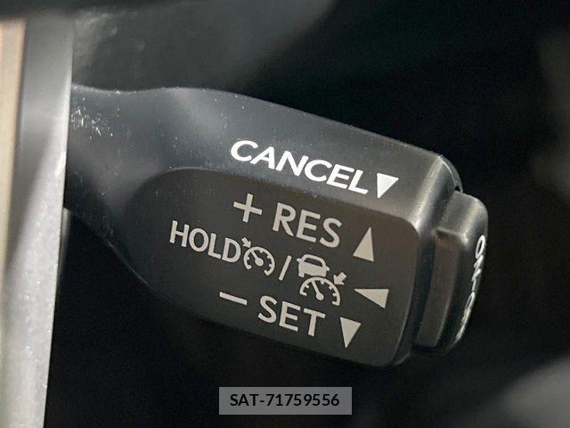 Toyota HILUX 2023-11 8742679-4