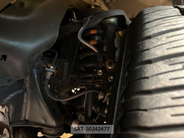 Toyota HILUX 2024-02 8742677-19