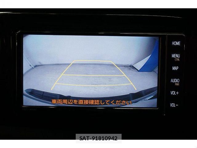 Toyota HILUX 2022-01 8742680-17