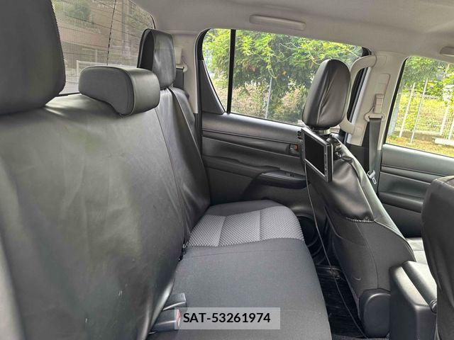 Toyota HILUX 2018-03 8742683-11