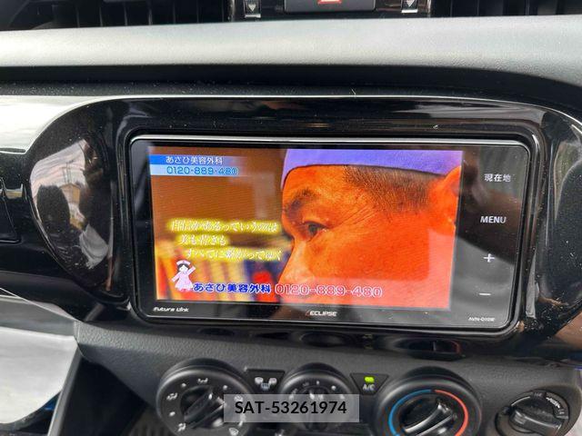 Toyota HILUX 2018-03 8742683-19
