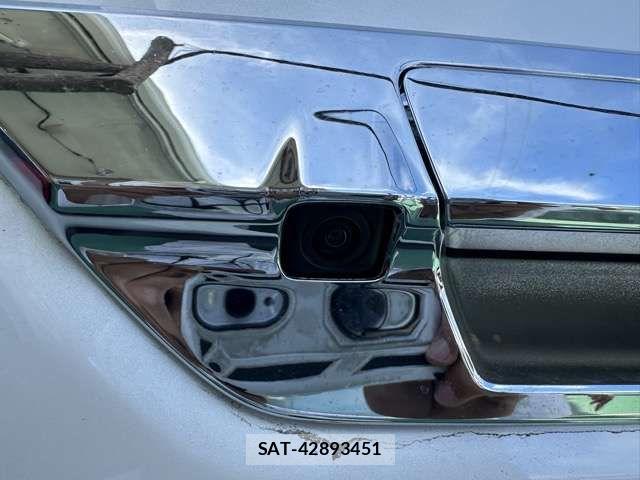 Toyota HILUX 2024-01 8796182-15
