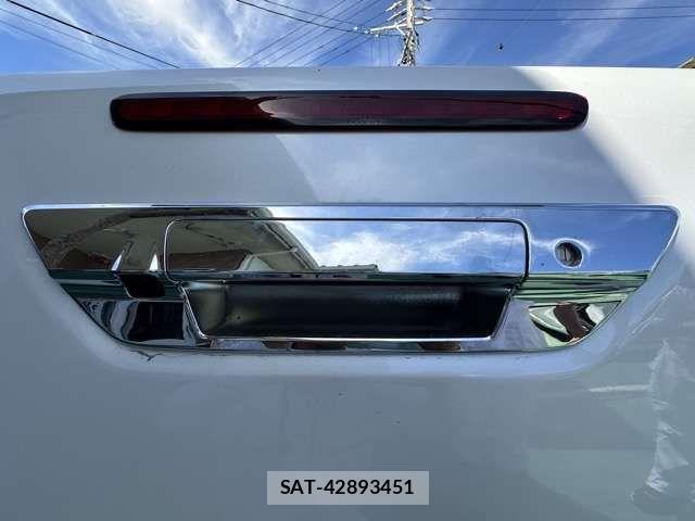 Toyota HILUX 2024-01 8796182-16