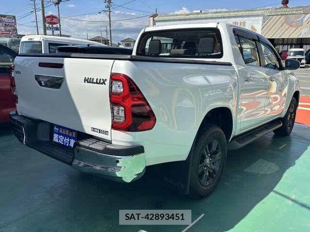 Toyota HILUX 2024-01 8796182-18