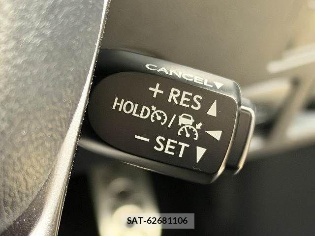 Toyota HILUX 2022-02 8796179-9