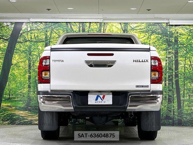 Toyota HILUX 2021-09 8796184-14