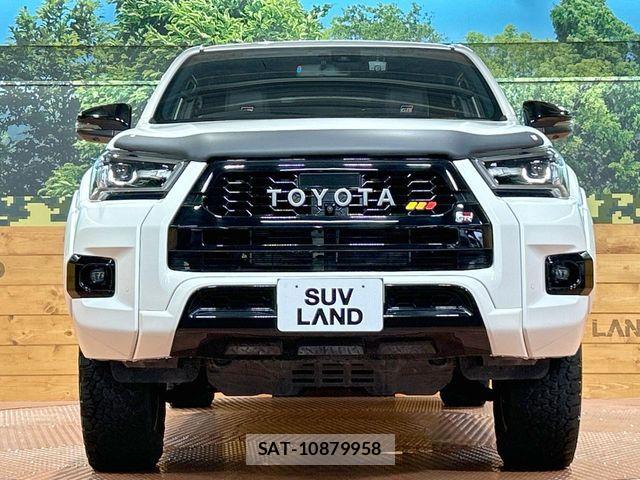 Toyota HILUX 2022-10 8796178-13