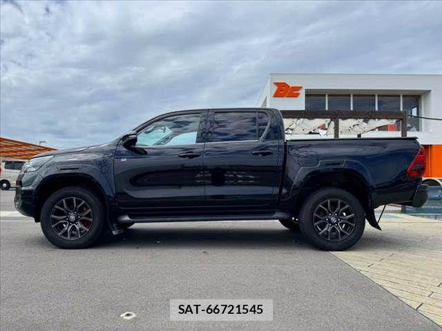 Toyota HILUX 2023-09 8829394-10