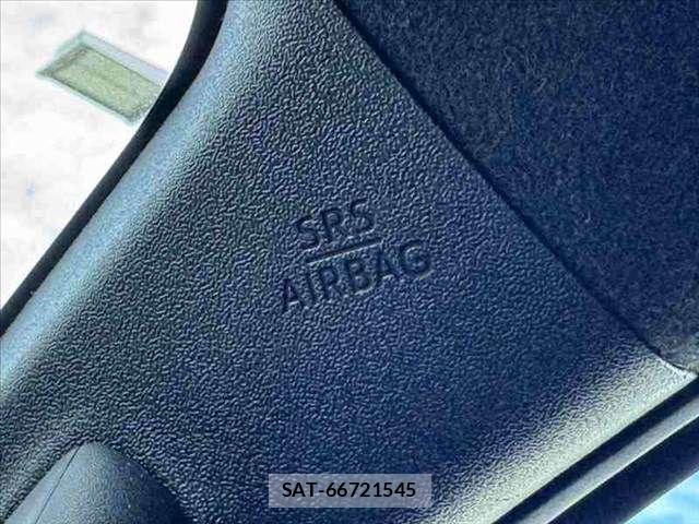 Toyota HILUX 2023-09 8829394-26