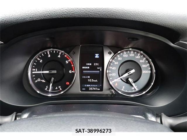 Toyota HILUX 2024-01 8829393-21