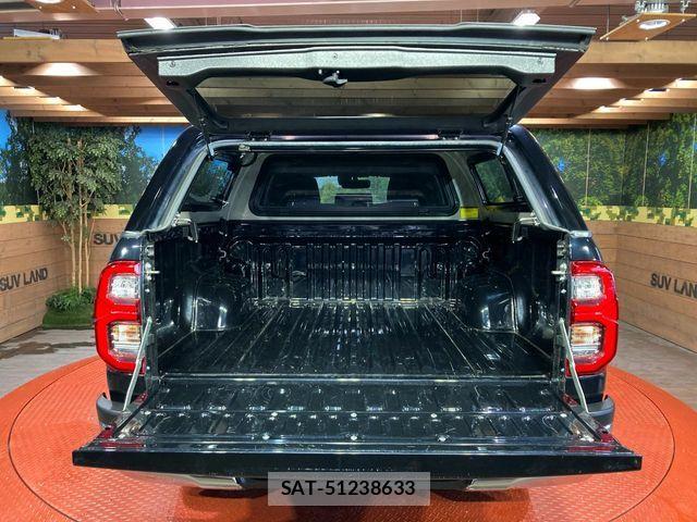 Toyota HILUX 2022-01 8849294-9