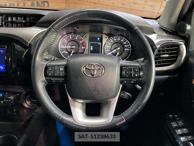 Toyota HILUX 2022-01 8849294-10