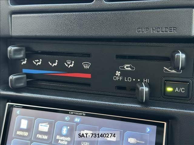 Toyota HILUX 1997-04 8849297-13