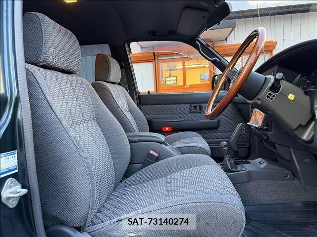 Toyota HILUX 1997-04 8849297-8