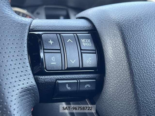 Toyota HILUX 2023-11 8880063-28