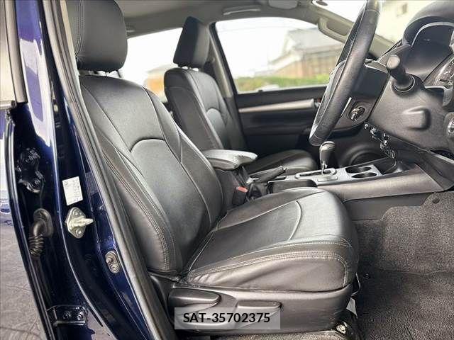 Toyota HILUX 2020-11 8880066-15