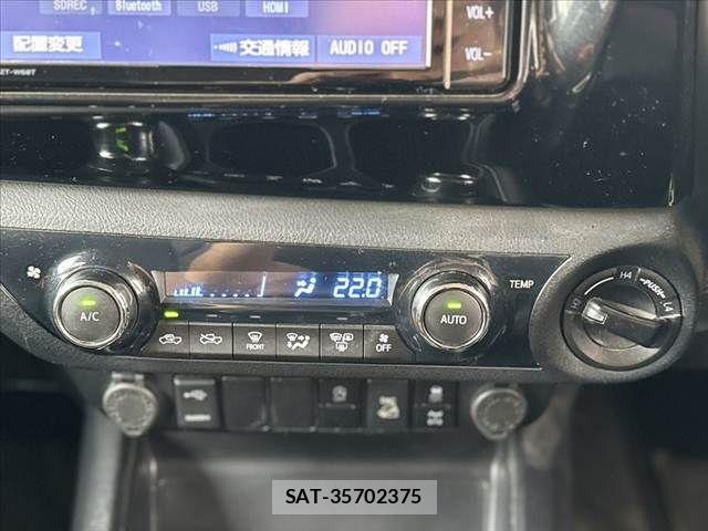 Toyota HILUX 2020-11 8880066-26