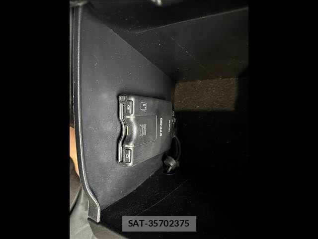 Toyota HILUX 2020-11 8880066-29