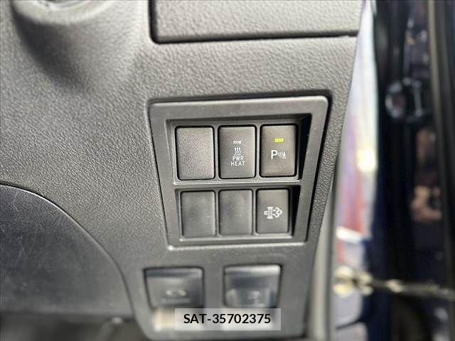 Toyota HILUX 2020-11 8880066-5