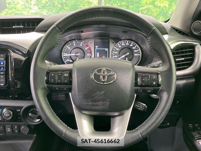 Toyota HILUX 2021-06 8880064-10