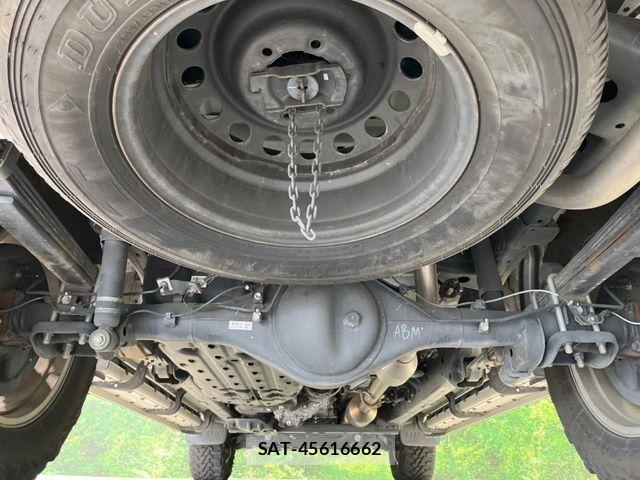 Toyota HILUX 2021-06 8880064-18