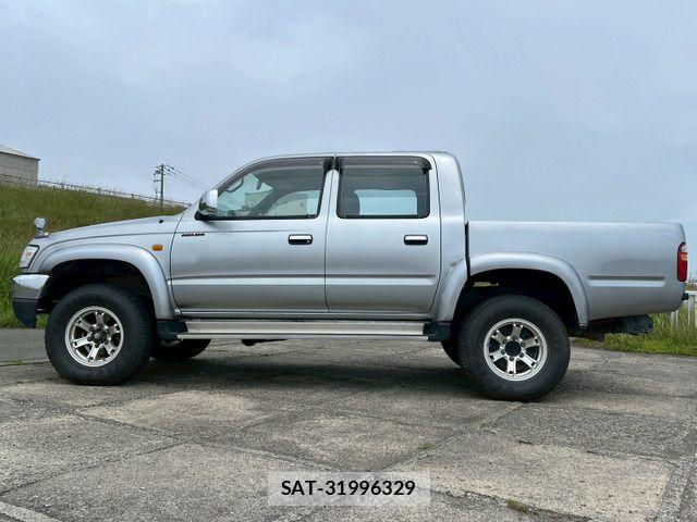 Toyota HILUX 2003-06 8880069-14