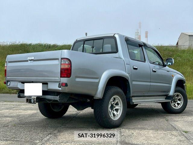 Toyota HILUX 2003-06 8880069-15