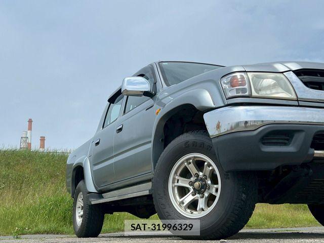 Toyota HILUX 2003-06 8880069-1