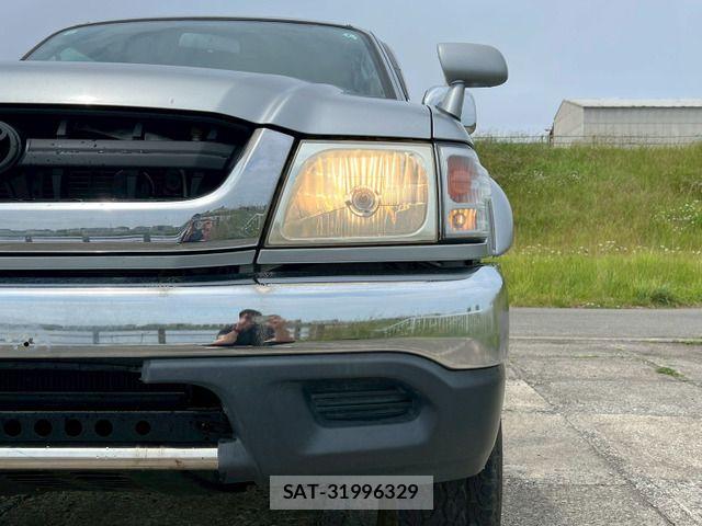 Toyota HILUX 2003-06 8880069-8