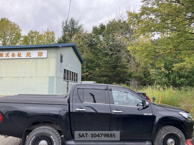Toyota HILUX 2017-12 8880068-3
