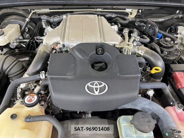 Toyota HILUX 2023-10 8880065-16