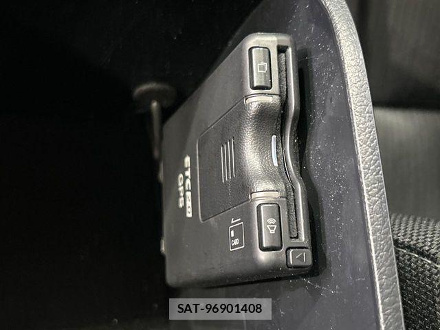 Toyota HILUX 2023-10 8880065-5