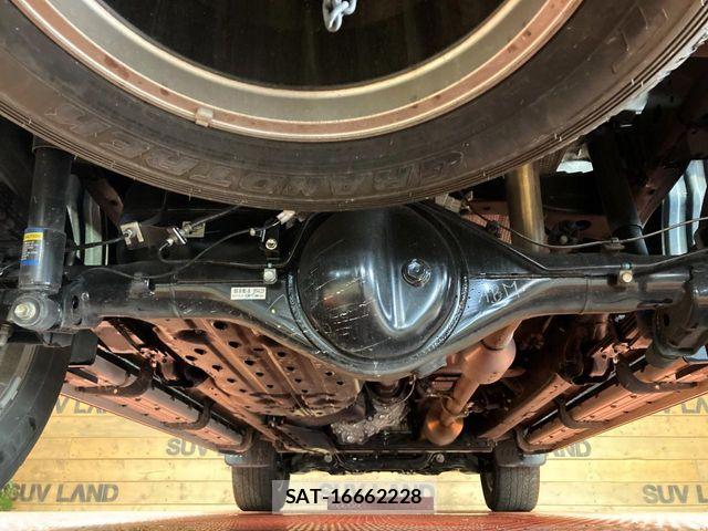 Toyota HILUX 2022-06 8883704-18