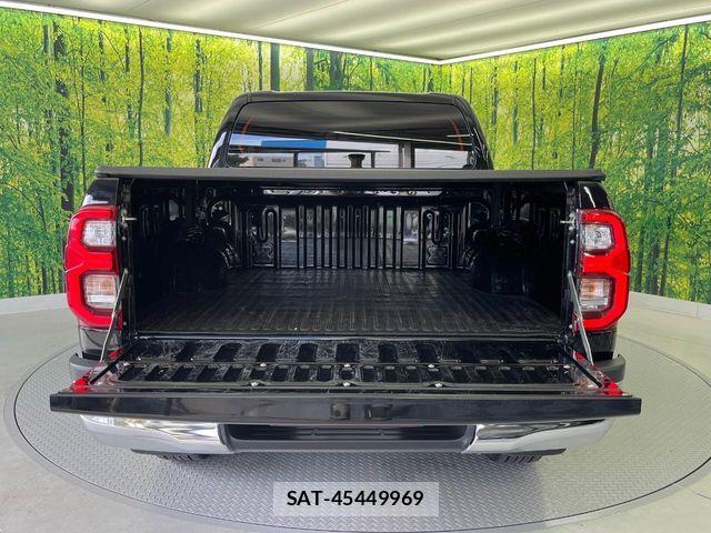 Toyota HILUX 2023-09 8883705-10
