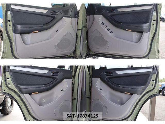 Toyota HILUX SURF 2006-01 1055889-17
