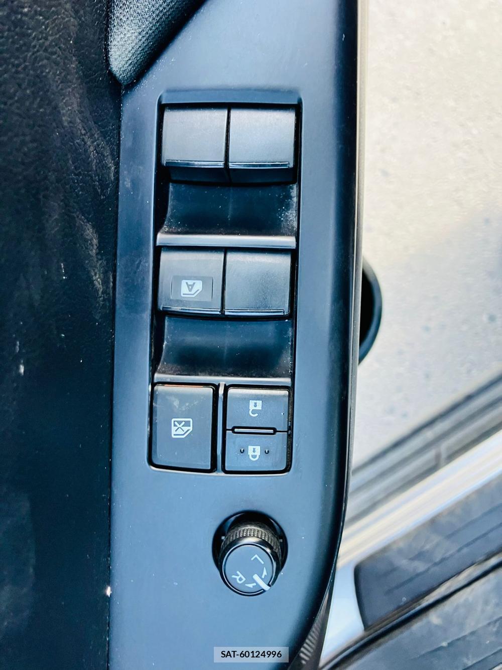 Toyota HILUX TRUCK 2019-11 606044-22