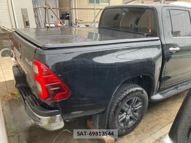 Toyota HILUX TRUCK 2024-08 7058838-7