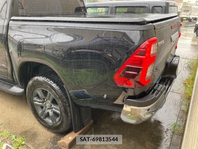 Toyota HILUX TRUCK 2024-08 7058838-8