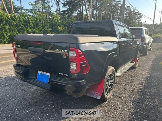 Toyota HILUX TRUCK 2024-01 7219547-2