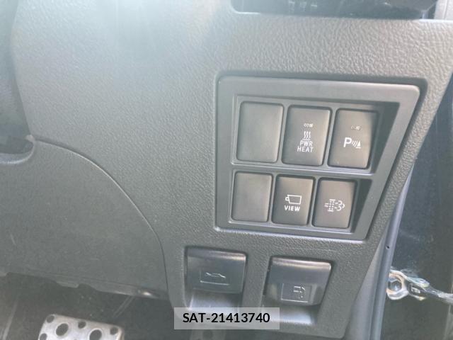 Toyota HILUX TRUCK 2022-11 7219539-16