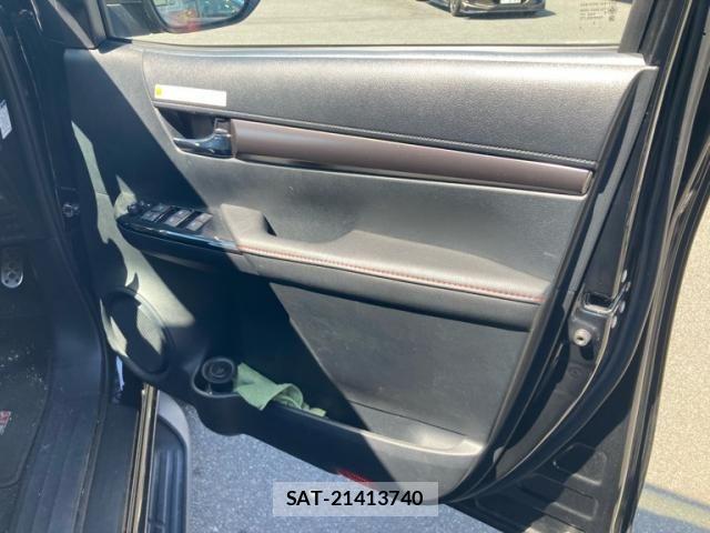 Toyota HILUX TRUCK 2022-11 7219539-6