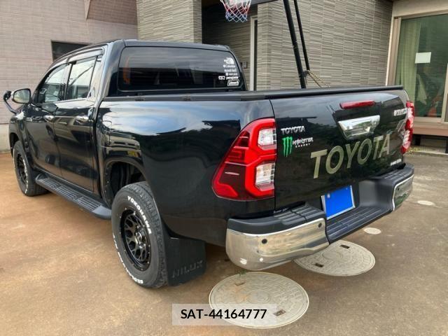 Toyota HILUX TRUCK 2022-04 7219538-7