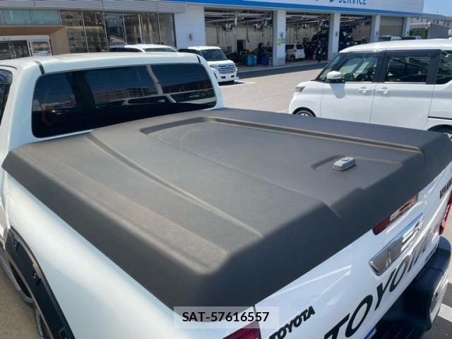 Toyota HILUX TRUCK 2023-02 7219540-23