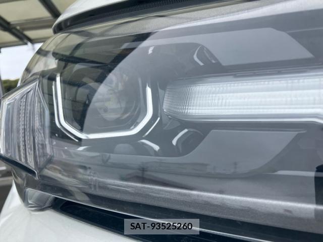 Toyota HILUX TRUCK 2024-08 7219549-11