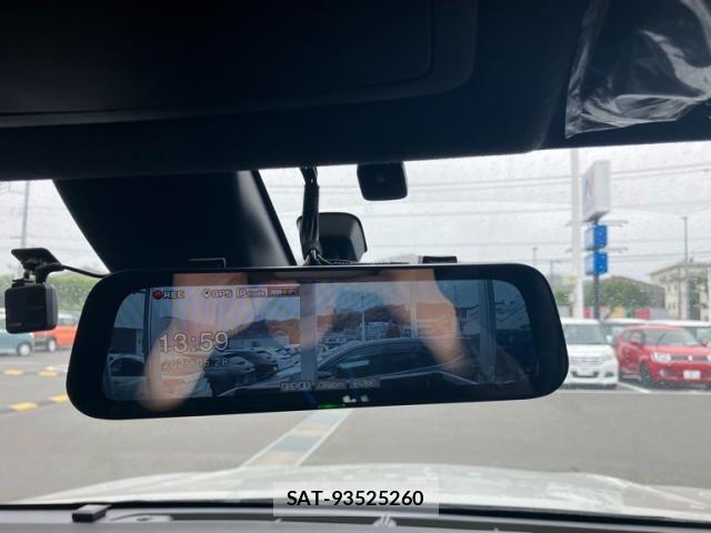 Toyota HILUX TRUCK 2024-08 7219549-24