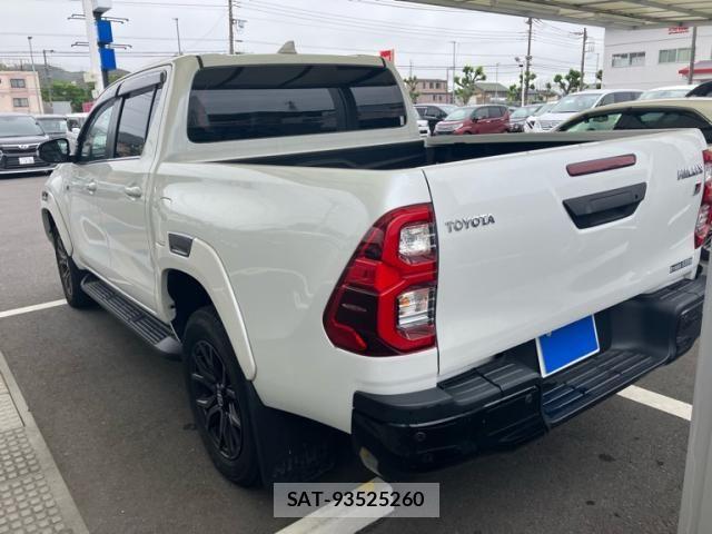 Toyota HILUX TRUCK 2024-08 7219549-4